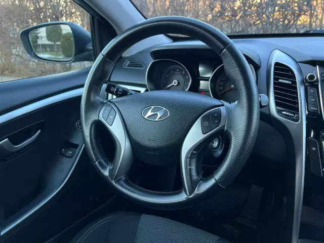 HYUNDAI I30 Premium