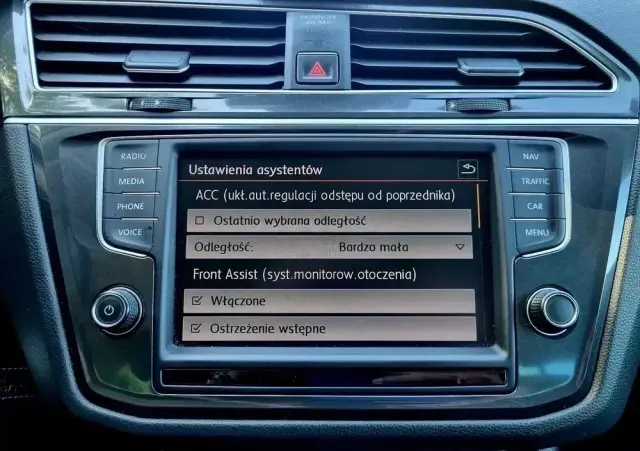 VOLKSWAGEN Tiguan 2.0 TSI 4Motion (BlueMotion Technology) DSG Comfortline