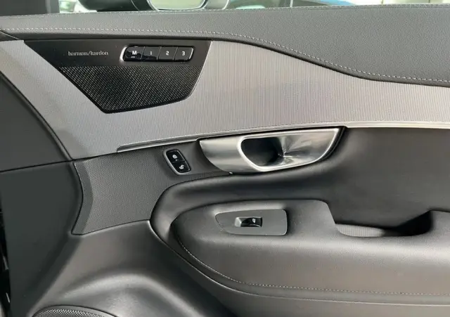 VOLVO XC 90 B5 D AWD Plus Bright