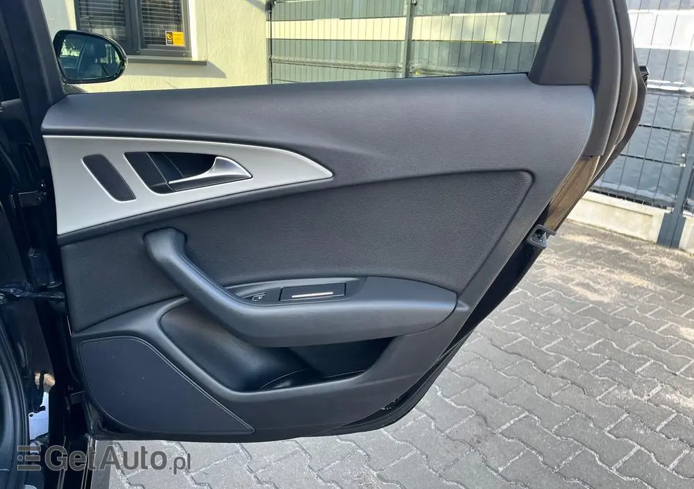 AUDI A6 Avant 2.0 TDI ultra S tronic