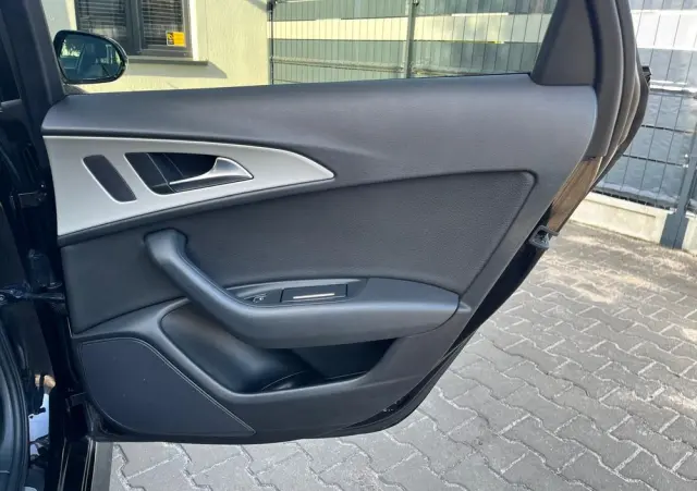 AUDI A6 Avant 2.0 TDI ultra S tronic