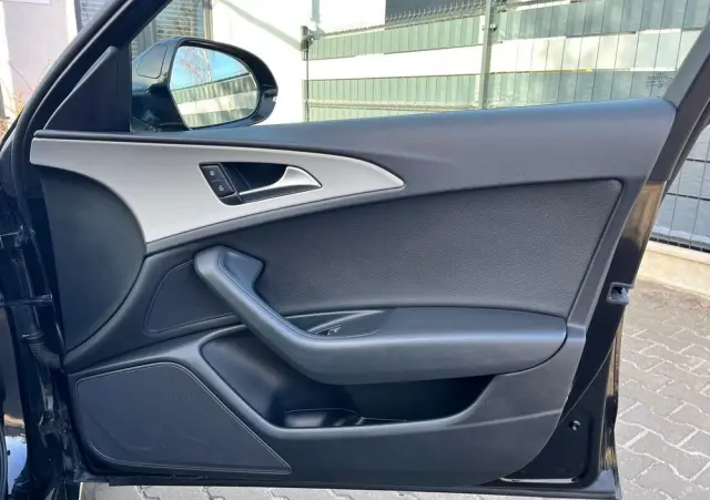 AUDI A6 Avant 2.0 TDI ultra S tronic