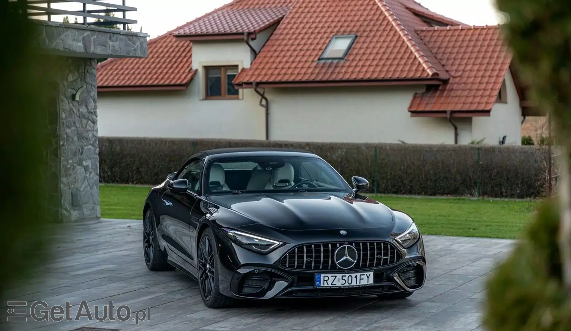 MERCEDES-BENZ SL 