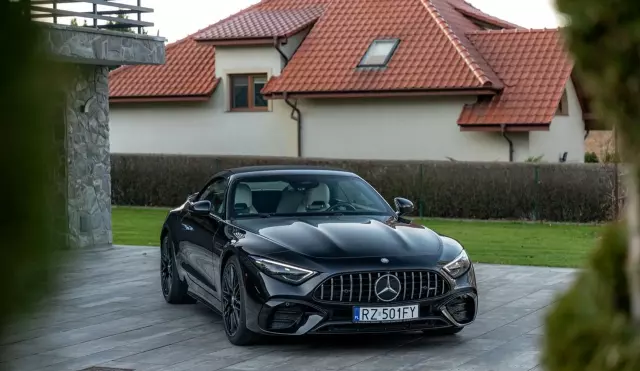 MERCEDES-BENZ SL 