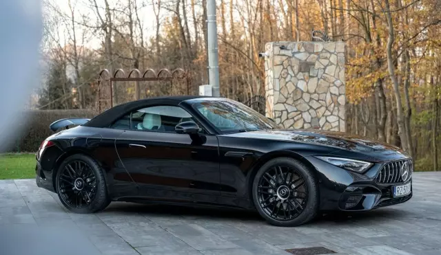 MERCEDES-BENZ SL 