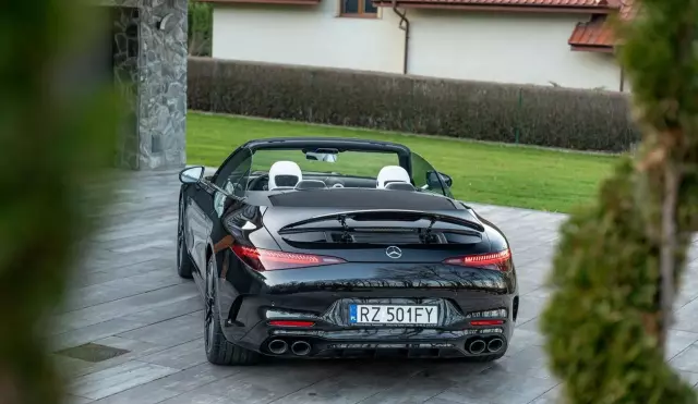 MERCEDES-BENZ SL 