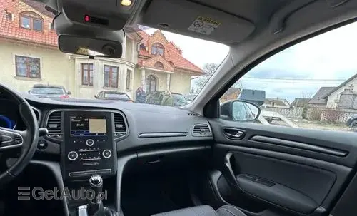 RENAULT Megane 