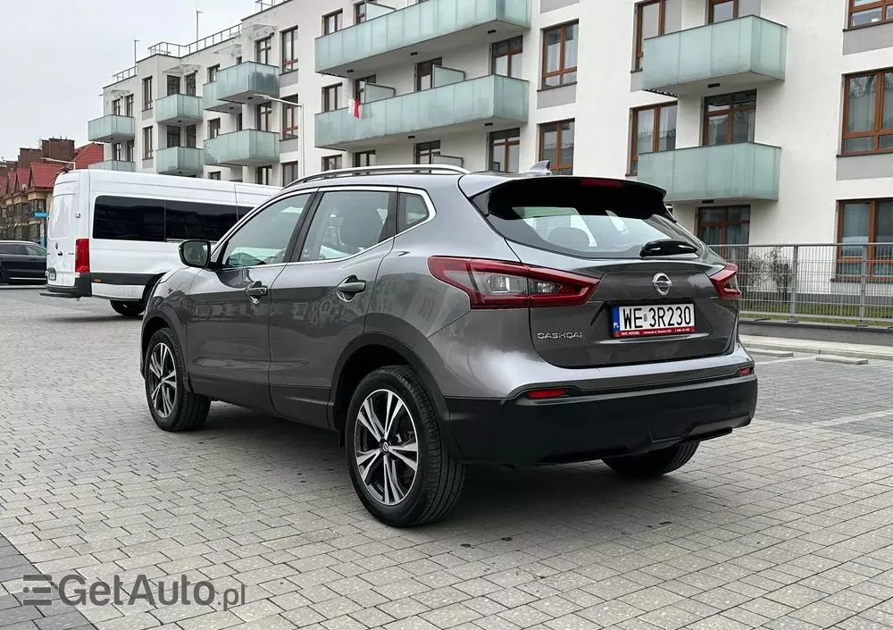 NISSAN Qashqai 1.3 DIG-T N-Style DCT