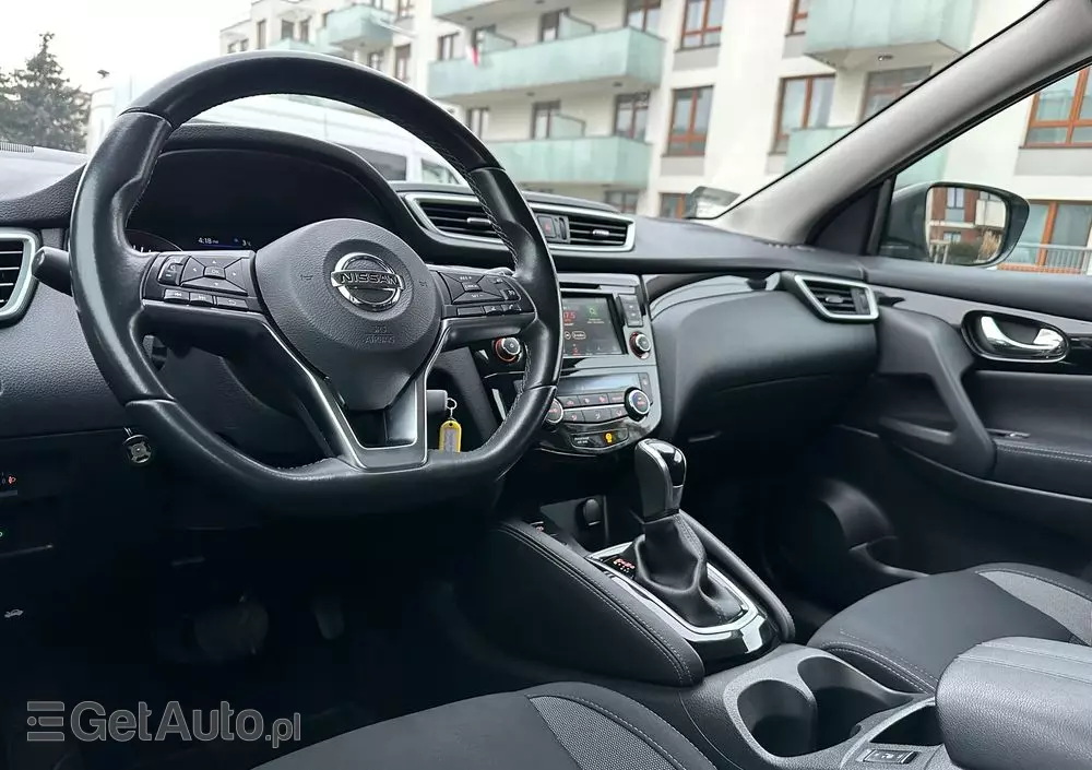NISSAN Qashqai 1.3 DIG-T N-Style DCT