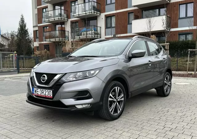 NISSAN Qashqai 1.3 DIG-T N-Style DCT