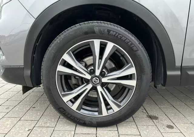 NISSAN Qashqai 1.3 DIG-T N-Style DCT