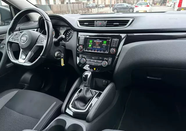 NISSAN Qashqai 1.3 DIG-T N-Style DCT