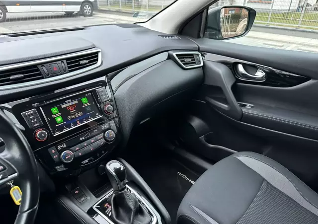 NISSAN Qashqai 1.3 DIG-T N-Style DCT