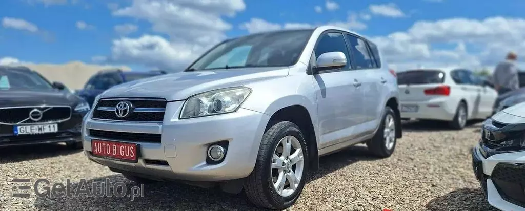 TOYOTA Rav 4 