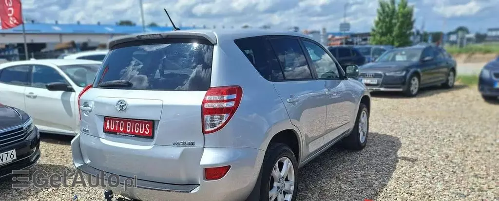 TOYOTA Rav 4 