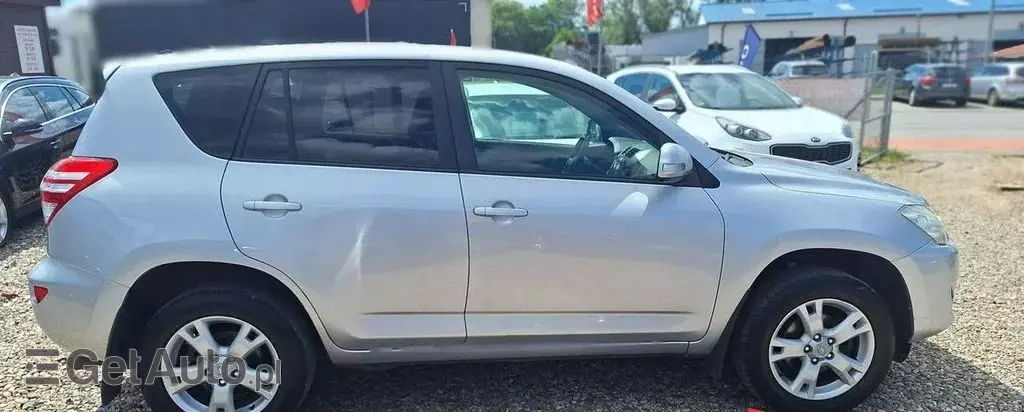 TOYOTA Rav 4 