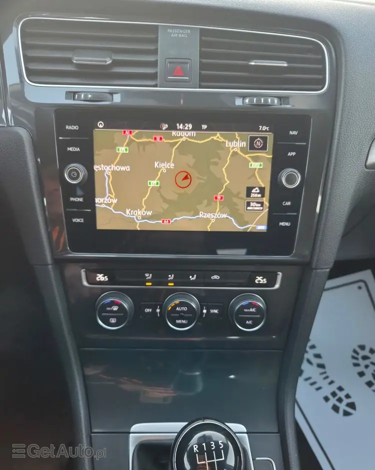 VOLKSWAGEN Golf 1.6 TDI (BlueMotion Technology) Trendline