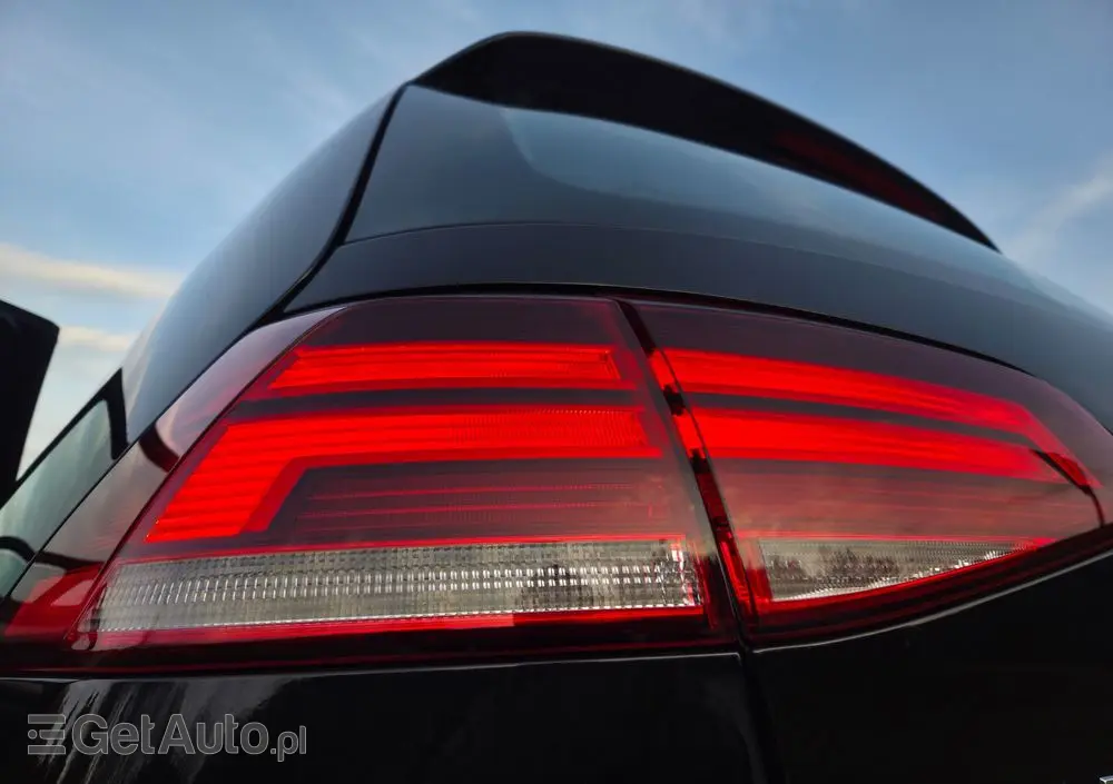 VOLKSWAGEN Golf 1.6 TDI (BlueMotion Technology) Trendline