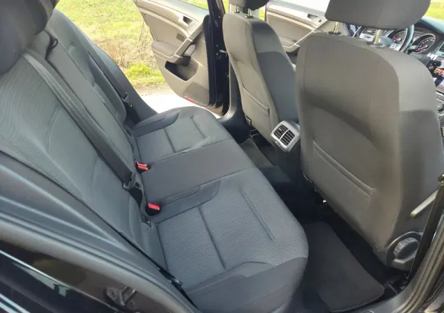 VOLKSWAGEN Golf 1.6 TDI (BlueMotion Technology) Trendline