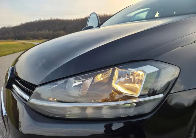 VOLKSWAGEN Golf 1.6 TDI (BlueMotion Technology) Trendline