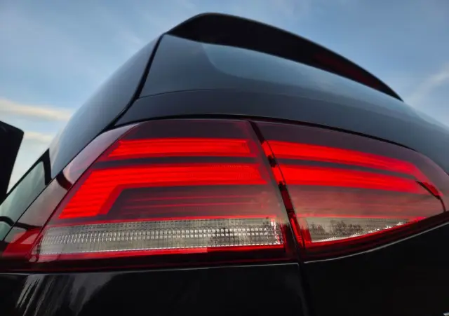 VOLKSWAGEN Golf 1.6 TDI (BlueMotion Technology) Trendline