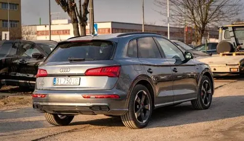 AUDI SQ5 