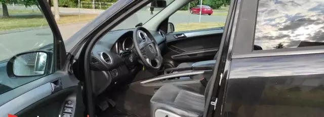 MERCEDES-BENZ Klasa M 