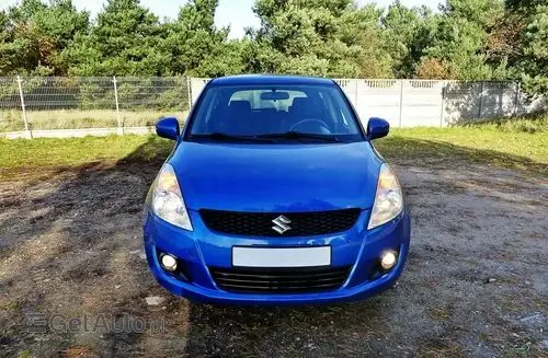SUZUKI Swift 