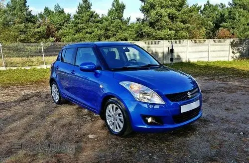 SUZUKI Swift 