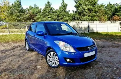 SUZUKI Swift 