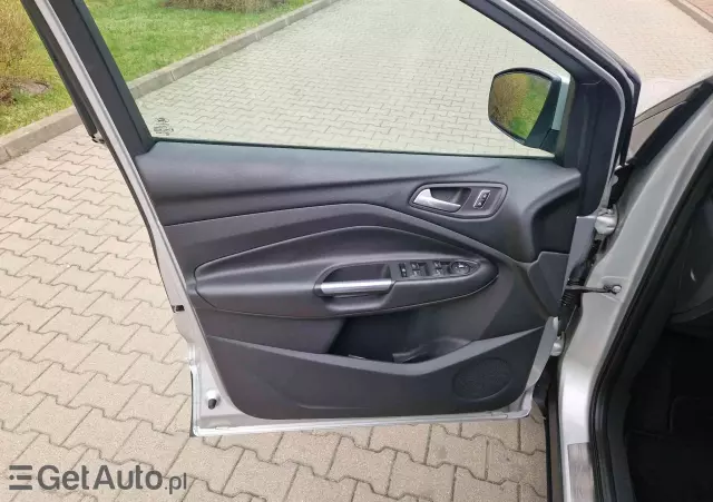 FORD Kuga 2.0 TDCi 4WD Titanium