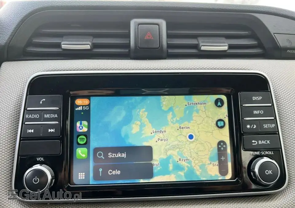 NISSAN Micra 1.0 Acenta