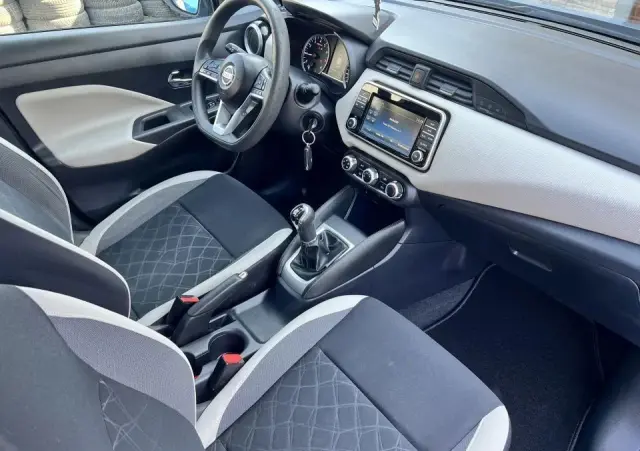 NISSAN Micra 1.0 Acenta