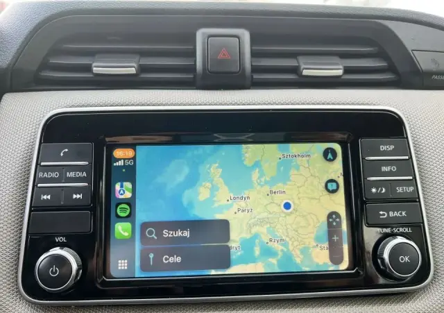 NISSAN Micra 1.0 Acenta