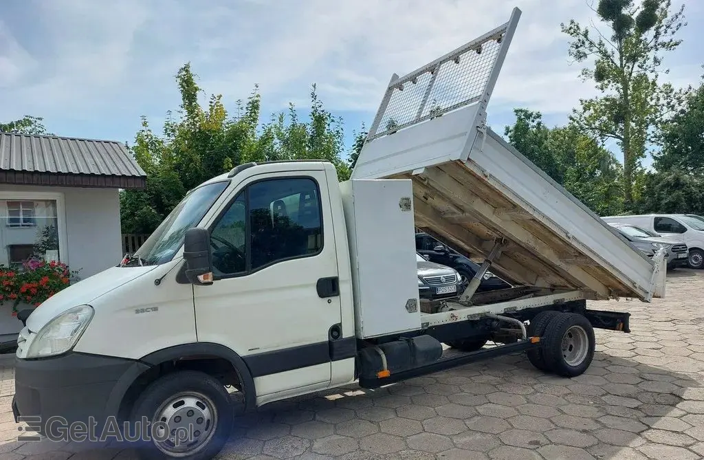 IVECO 35 Daily 