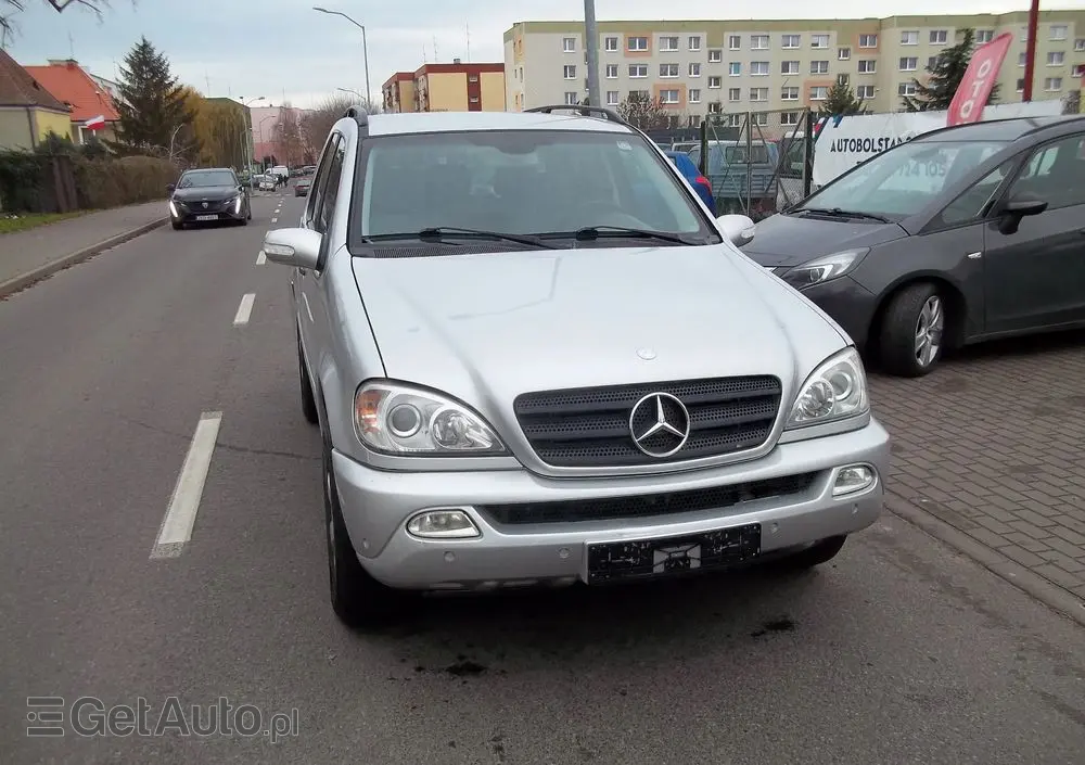 MERCEDES-BENZ ML 