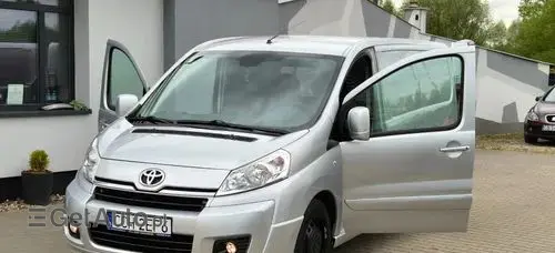 TOYOTA Proace 