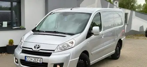 TOYOTA Proace 