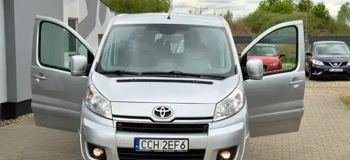 TOYOTA Proace 