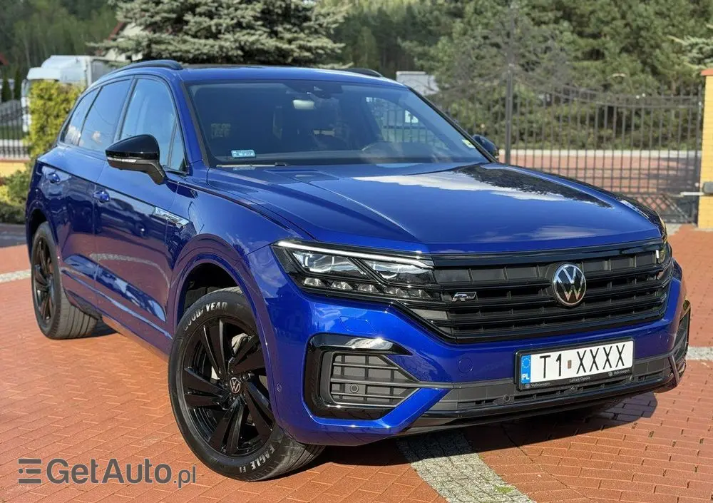 VOLKSWAGEN Touareg 