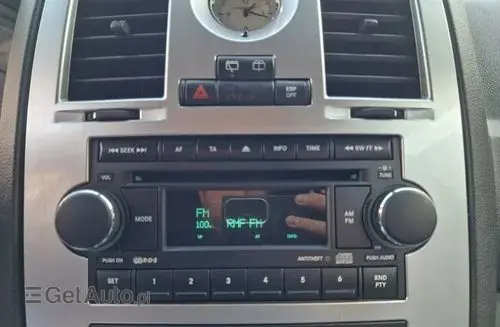 CHRYSLER 300 