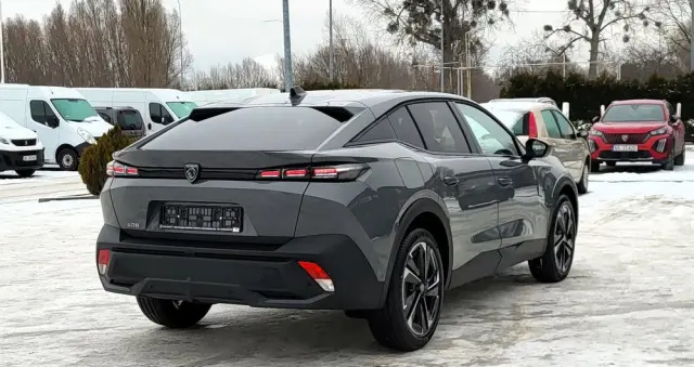 PEUGEOT 408 1.2 PureTech mHEV Allure S&S e-DSC6