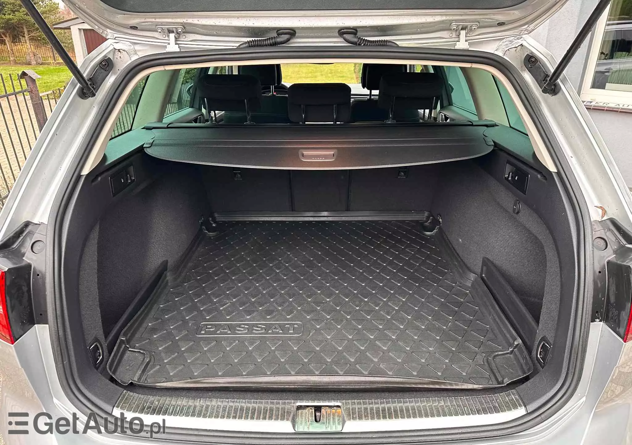 VOLKSWAGEN Passat Variant 2.0 TDI DSG (BlueMotion Technology) Highline