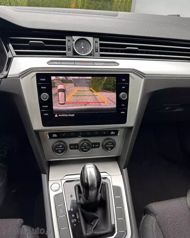 VOLKSWAGEN Passat Variant 2.0 TDI DSG (BlueMotion Technology) Highline