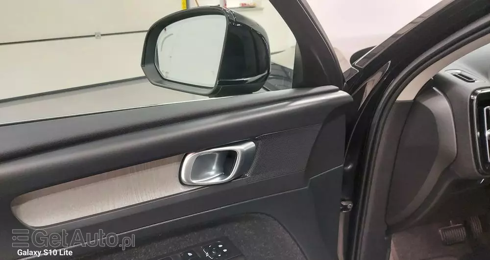 VOLVO XC 40 D3 Inscription