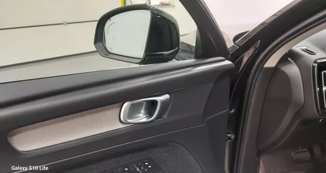 VOLVO XC 40 D3 Inscription