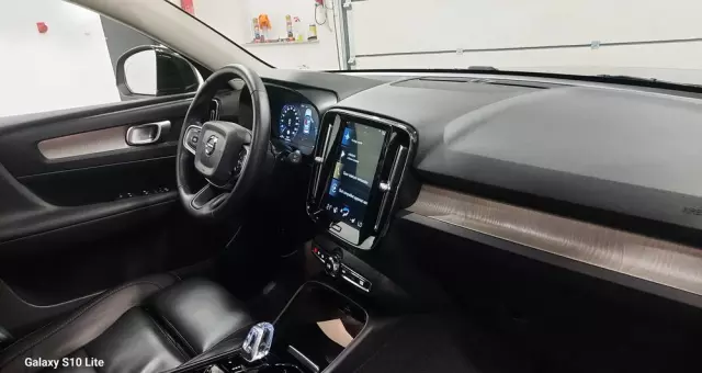 VOLVO XC 40 D3 Inscription