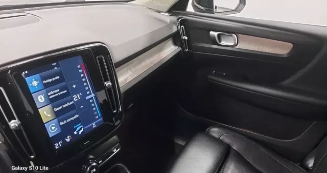 VOLVO XC 40 D3 Inscription