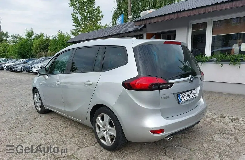 OPEL Zafira 