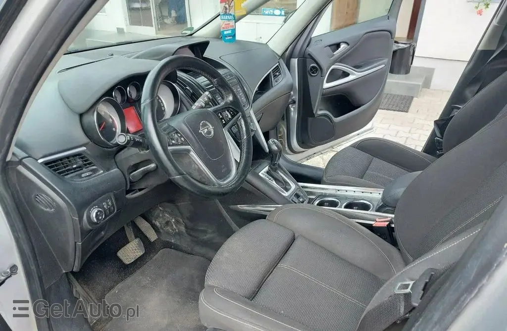 OPEL Zafira 